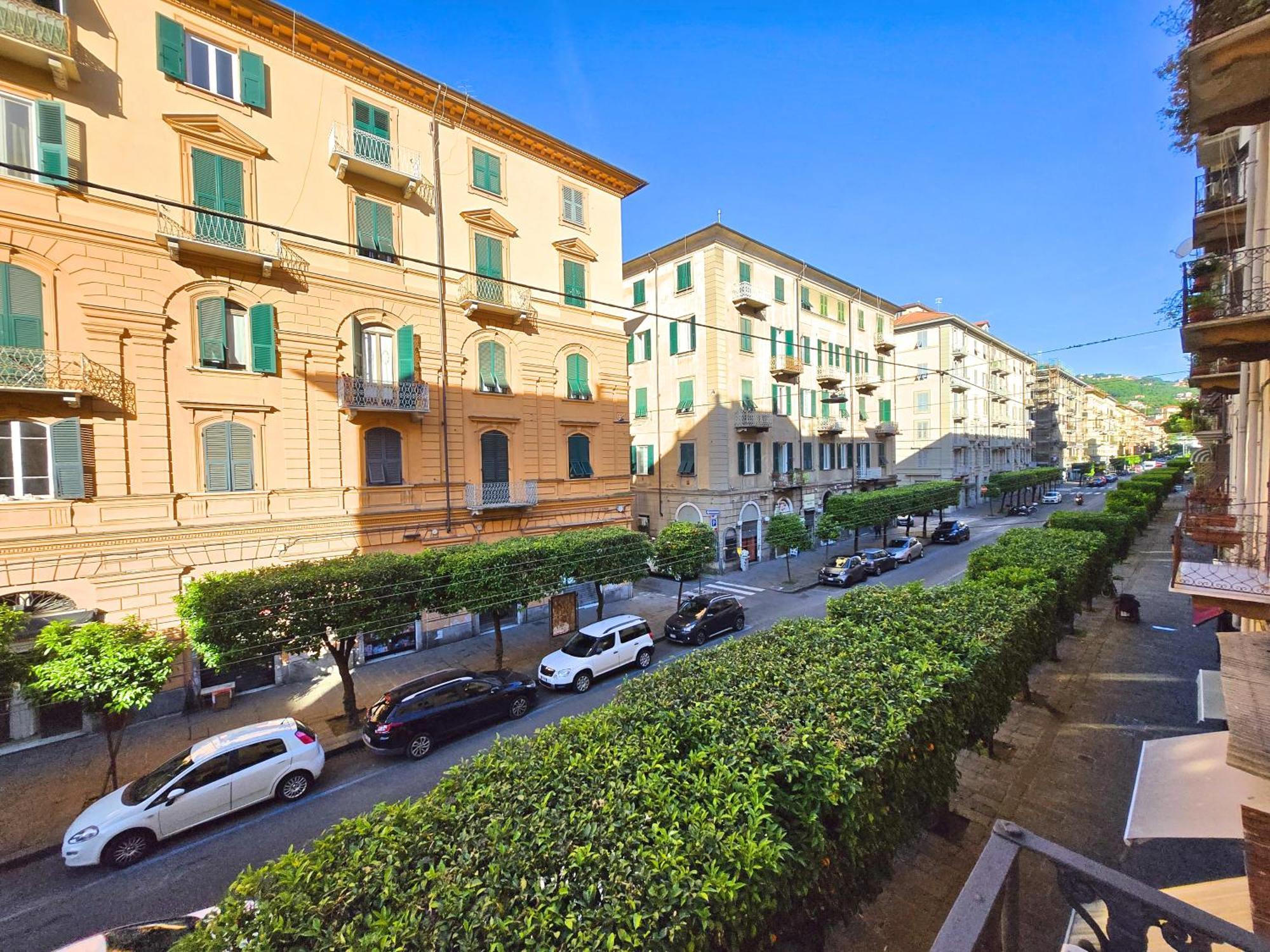 Guvano Luxury Apartments La Spezia Luaran gambar