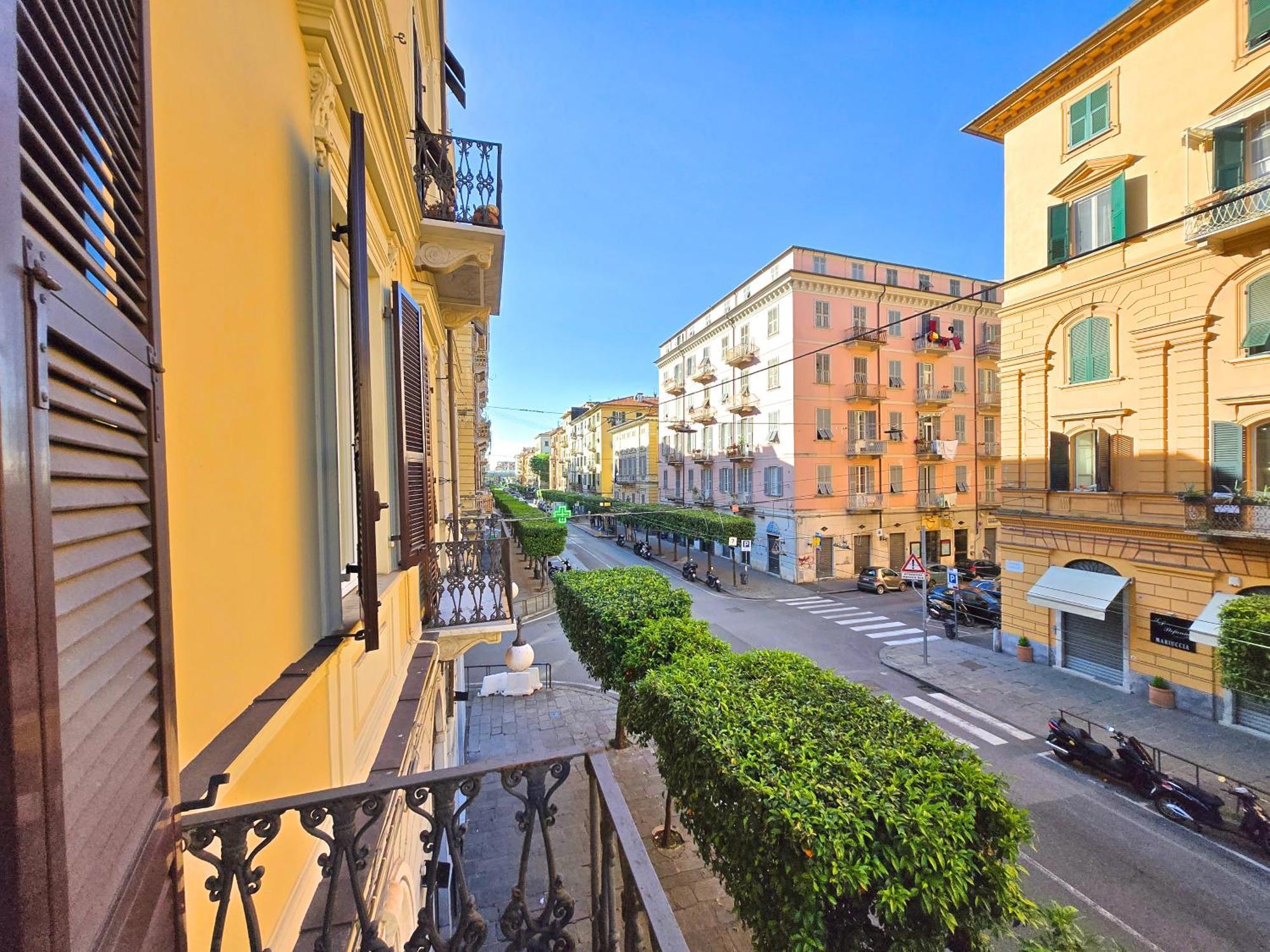 Guvano Luxury Apartments La Spezia Luaran gambar